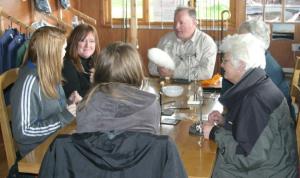 Fly tying lesson from AAPGAI Master Paul Little