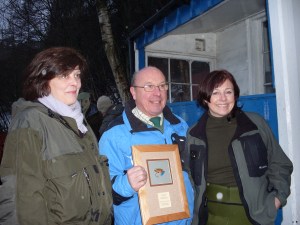 Sarah and Anne Sarah and Anne with the owner of Newtyle Beat Tay